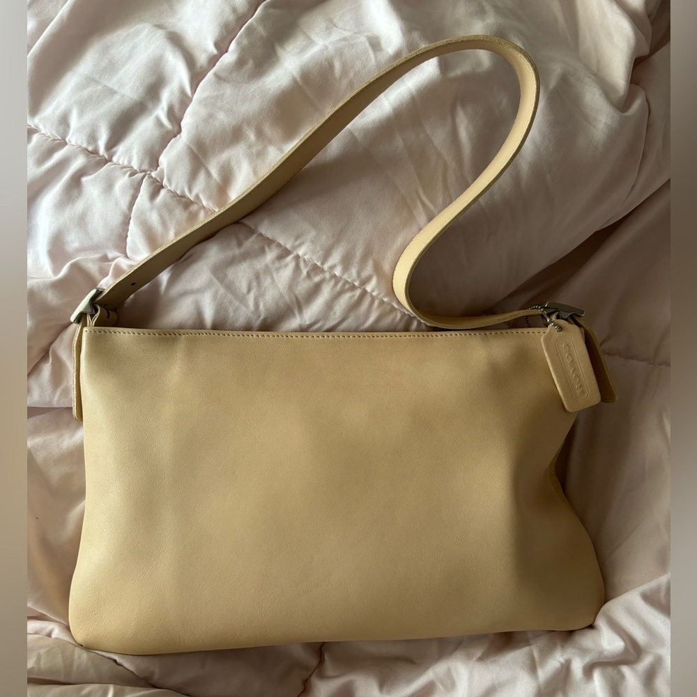 Vintage Coach Legacy Slim Shoulder Bag Cream/Tan